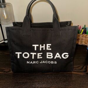 Marc Jacobs The Tote Bag